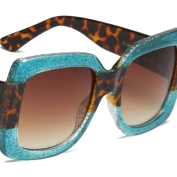 Luxury Oversize Sunglasses Blue - Picture 2 of 5